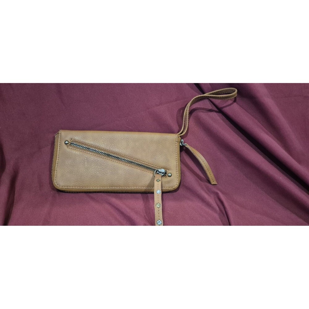 Free People Vegan Leather Wallet Distressed Brown Zip Around Wristlet Clutch EUC